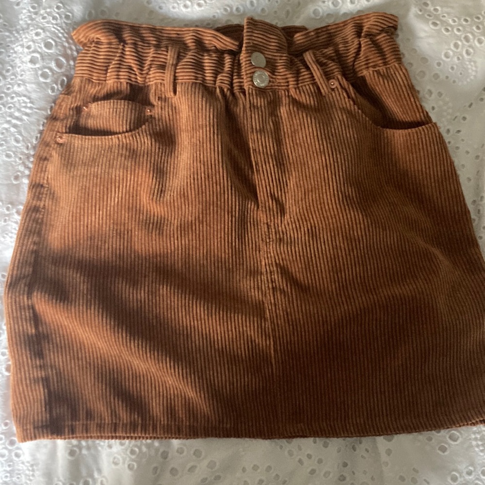 Ribbed skirt